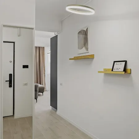 Serenity Breeze Apartament *